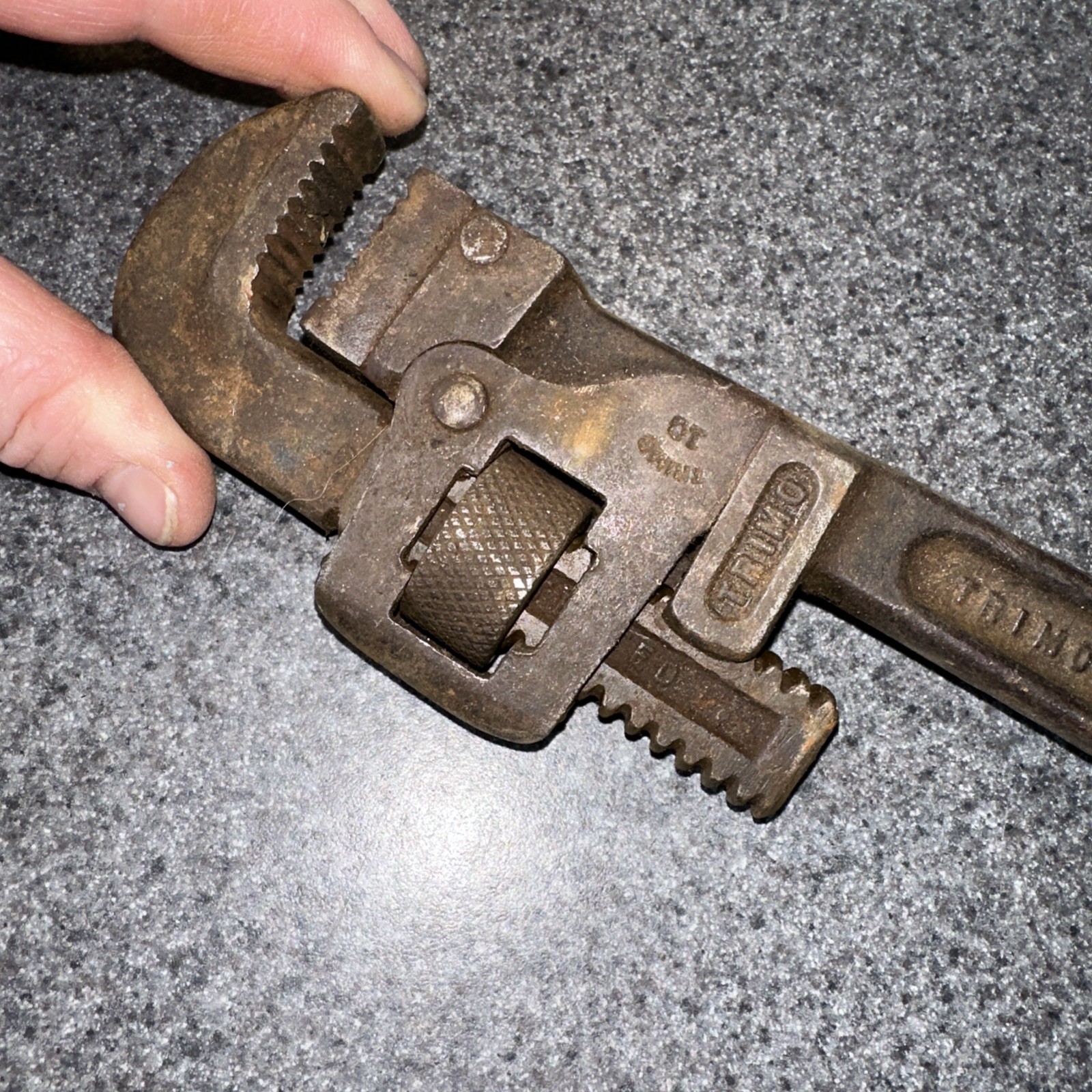 Vintage TRIMO 10″ Trimont Mfg. Co. Adjustable Pipe Monkey Wrench