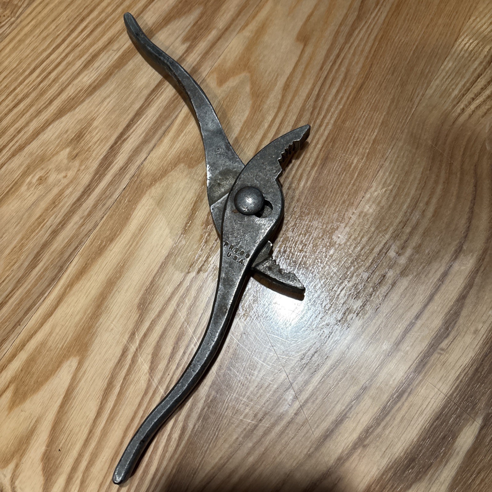 PLIERS PR-206 REGULAR PLIERS PR-206 MADE IN THE USA