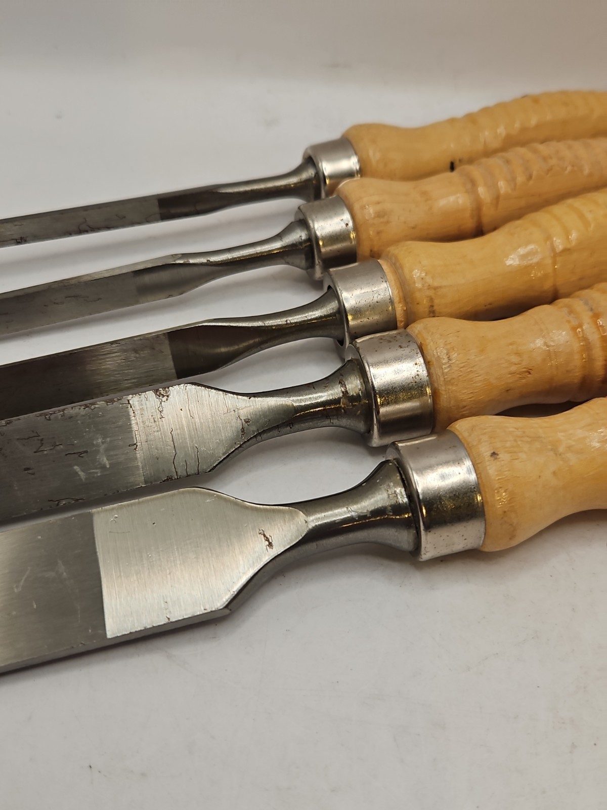Vintage 5 chisel lot of Bracht – West Germany, Wood Chisels with Wooden Handles