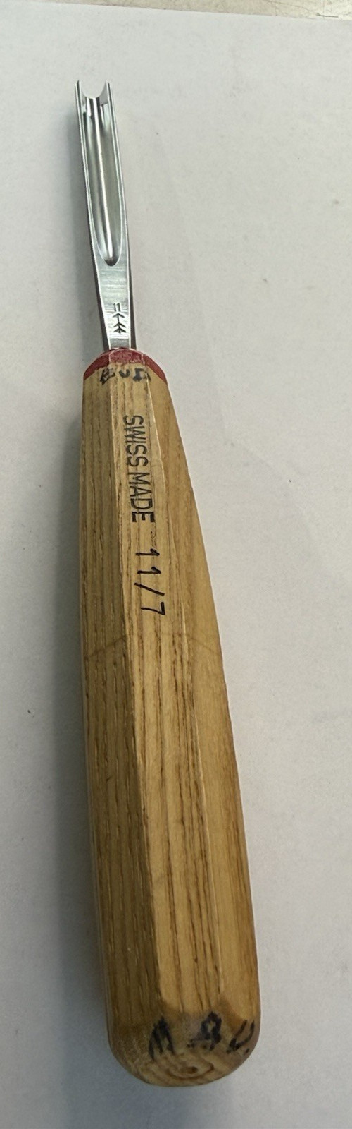 PFEIL Swiss Made 11/7 No.11 Gouge Carving Tool / Woodworking Tool