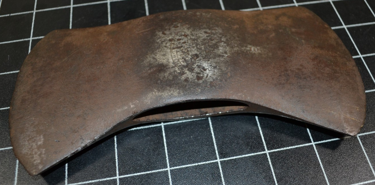MARSHALL WELLS – ZENITH – COLD TEST – 3# – DOUBLE BIT AXE HEAD – GOOD