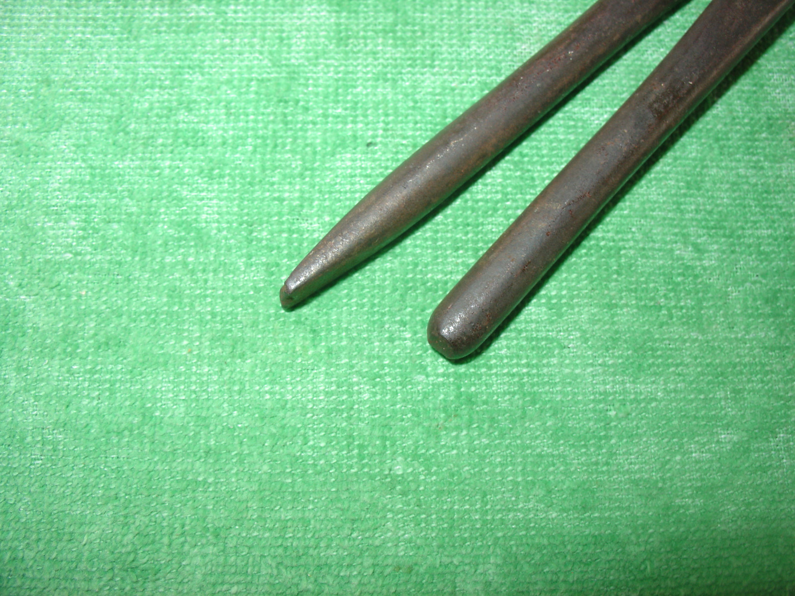 VINTAGE GAS BURNER PLIERS UNBRANDED 8″ LONG MADE IN USA
