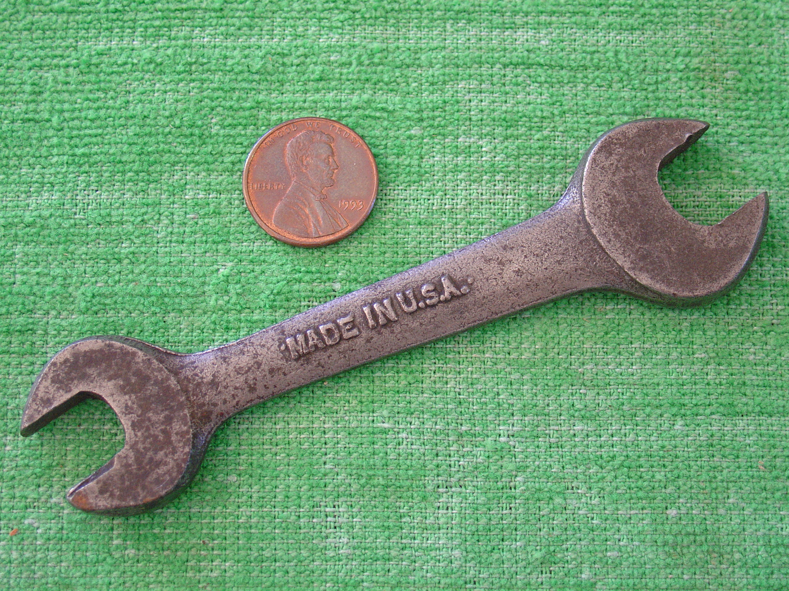 VINTAGE DROP FORGED 7/16×1/2 COMBINATION OPEN END WRENCH 4″ LONG MADE IN USA