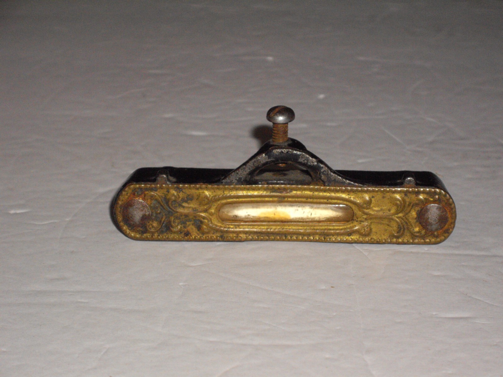 Vintage Cast Iron Clamp on 3 1/2″ Pocket Level FREE SHIPPING