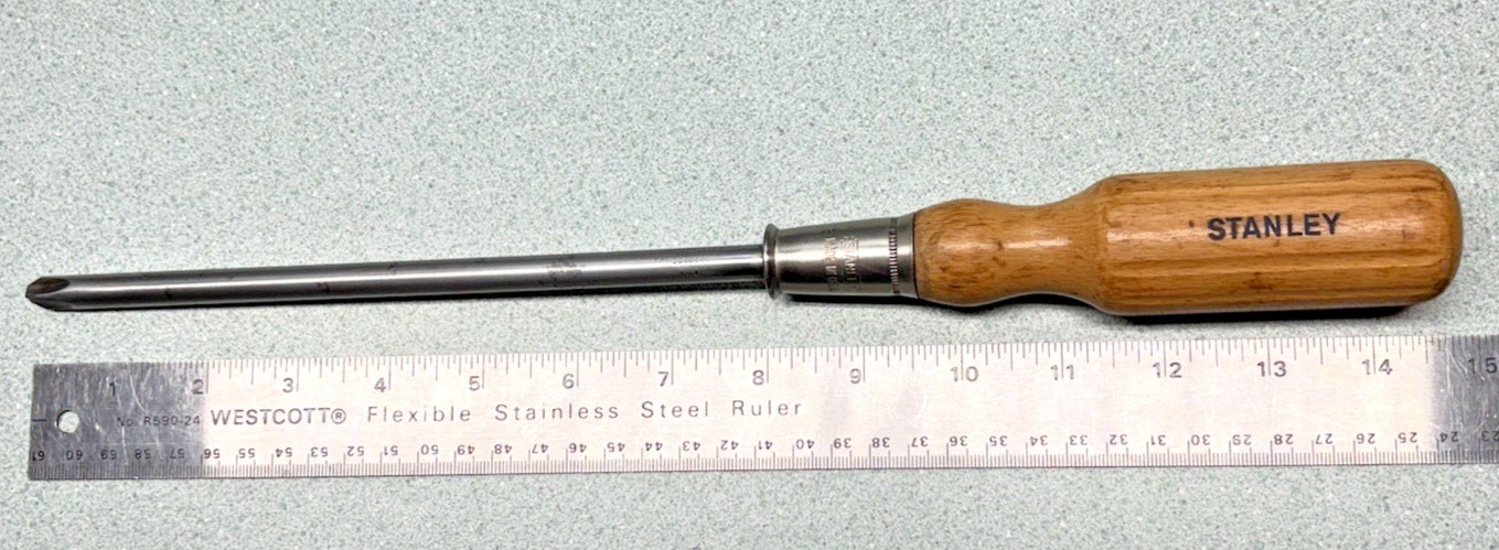 VTG. Stanley Wood Handle Phillips #4 Screwdriver PAT#2046837 USA NOS Large Size
