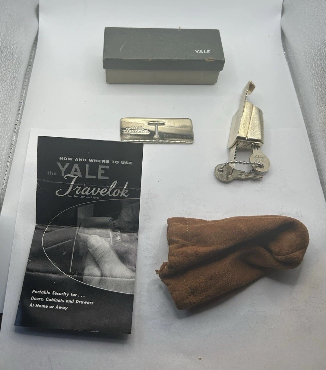 Vintage 1950s Yale L107 Travelok W/ Keys Bright Brass Complete In Box