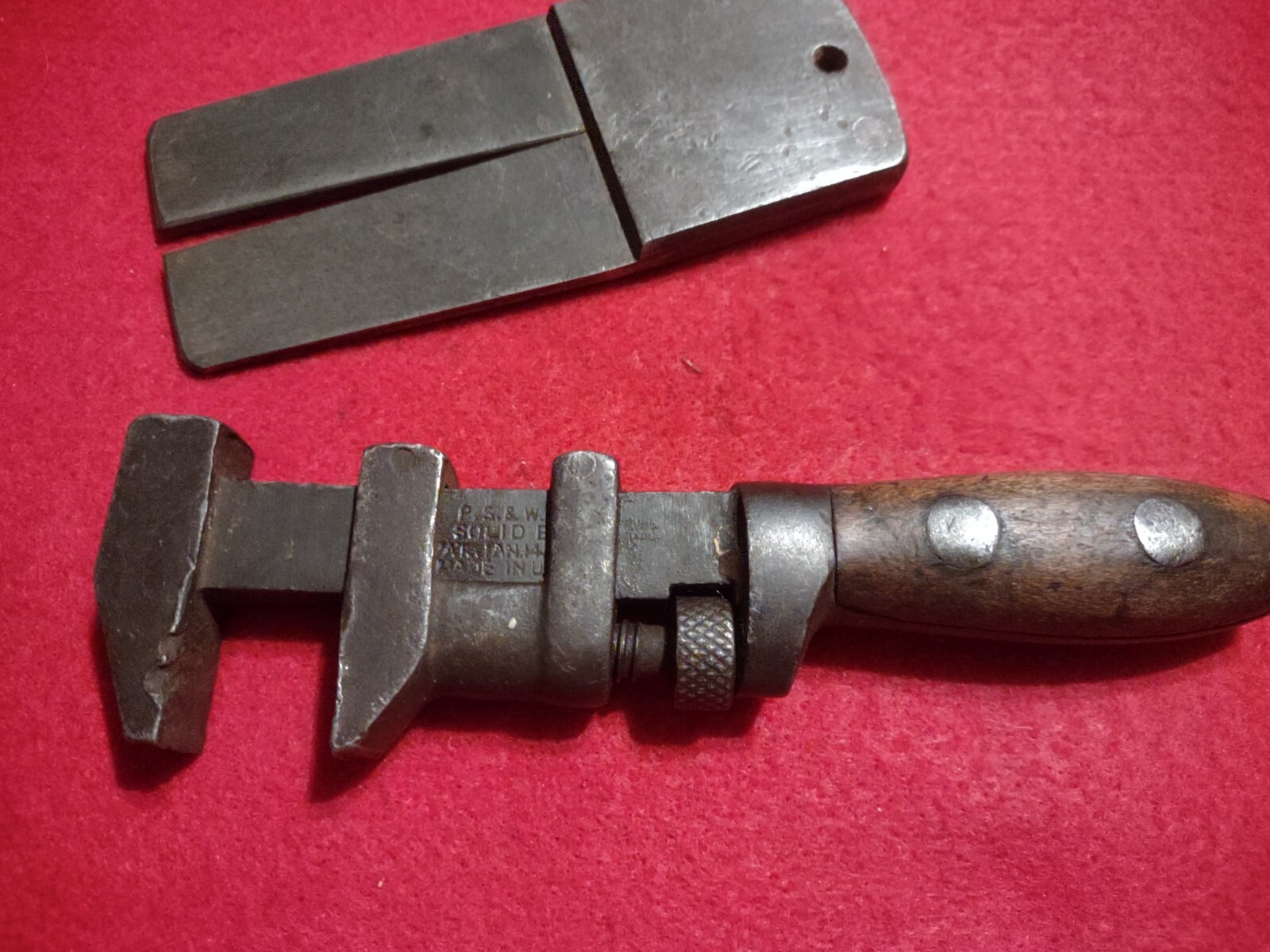 Antique Tool Adjustable Wrench & Antique Metal Gauge – P.S.&W.CO. USA in U.S.A.