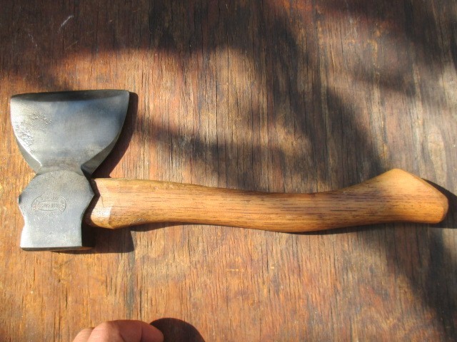 Belknap BLUE GRASS Hewing Axe Hatchet, 15 in. & 3 lbs. w/ Handle, Louisville