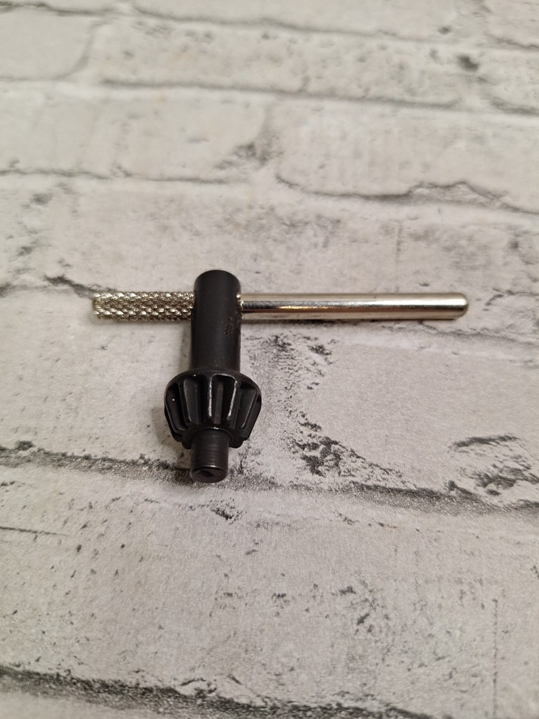 Vintage Sears craftsman 9–2073 heavy duty steel Chuck key new