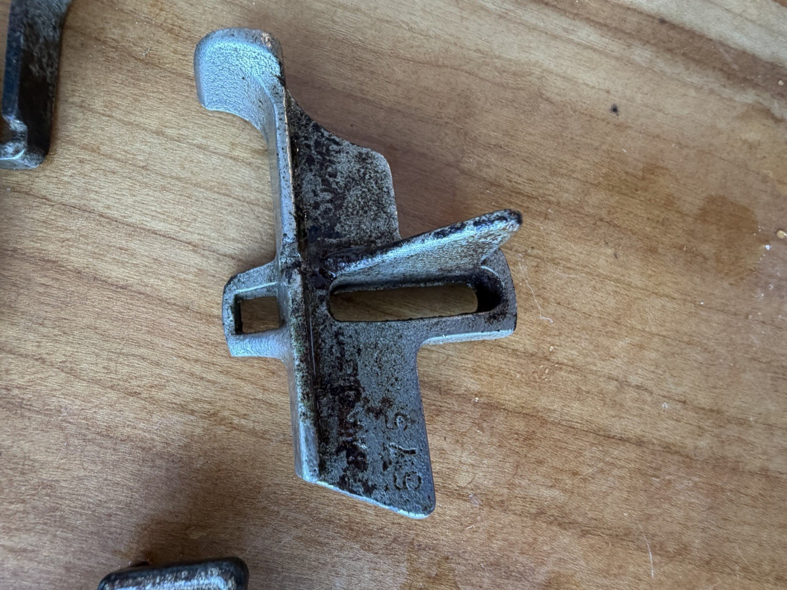 4 Vintage Stanley Auger Bit Depth Stop Gauges – Cast Iron & Clamp Style