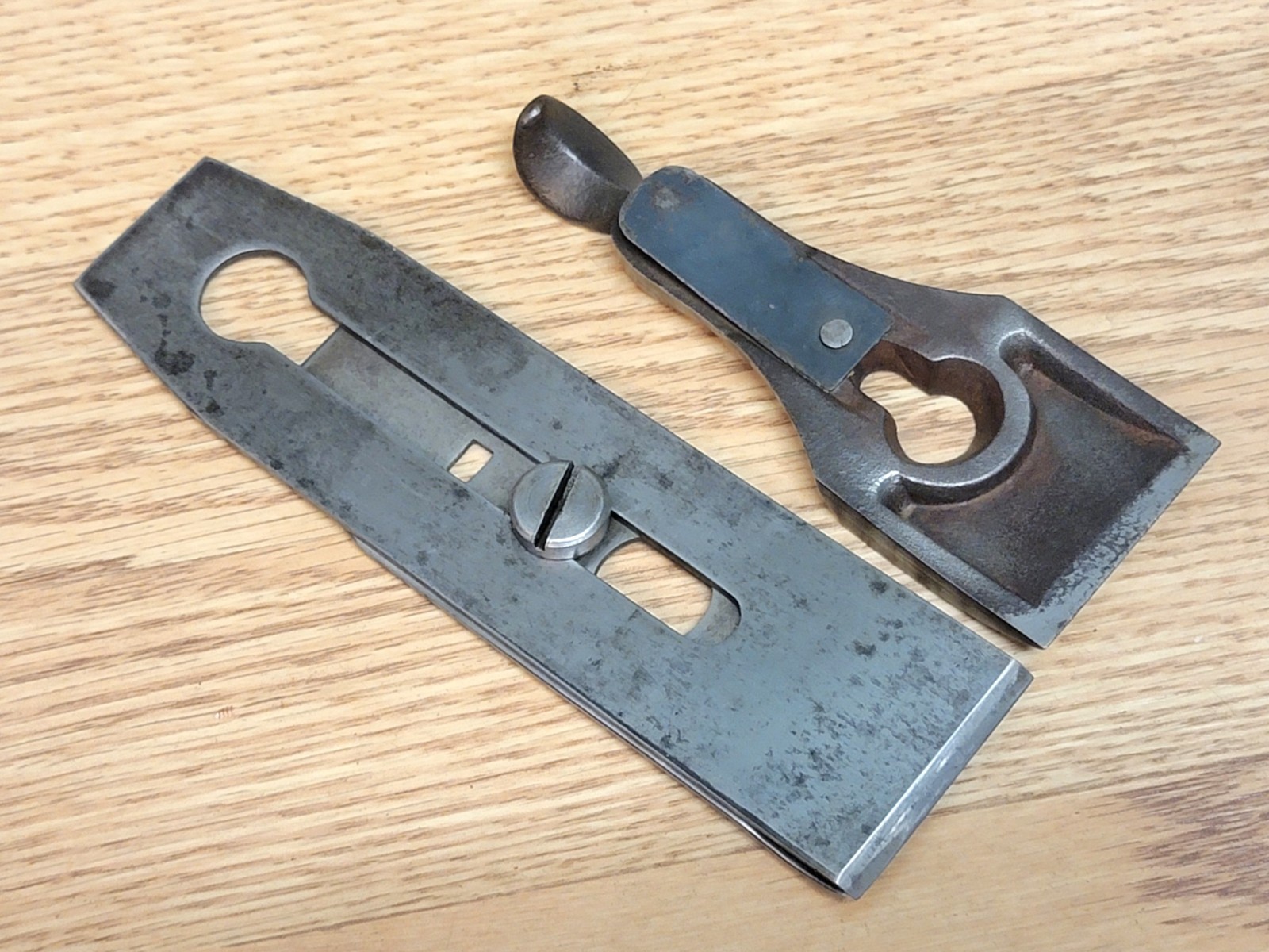 Scarce Birmingham Derby No. 3 Size B Plane Mosher 1889 Patent Caged Lateral