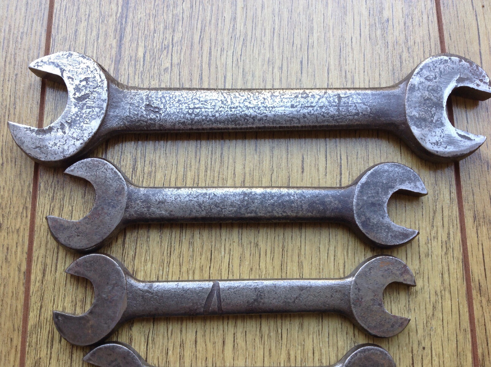 5 vintage ROEBUCK 9/16″ To 1/8″Whitworth Open Ended Spanners.
