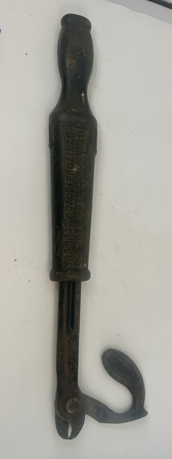 Cyclops Union Hardware Co 1910-1920 Antique Cast Iron Ranch Fencing Nail Puller