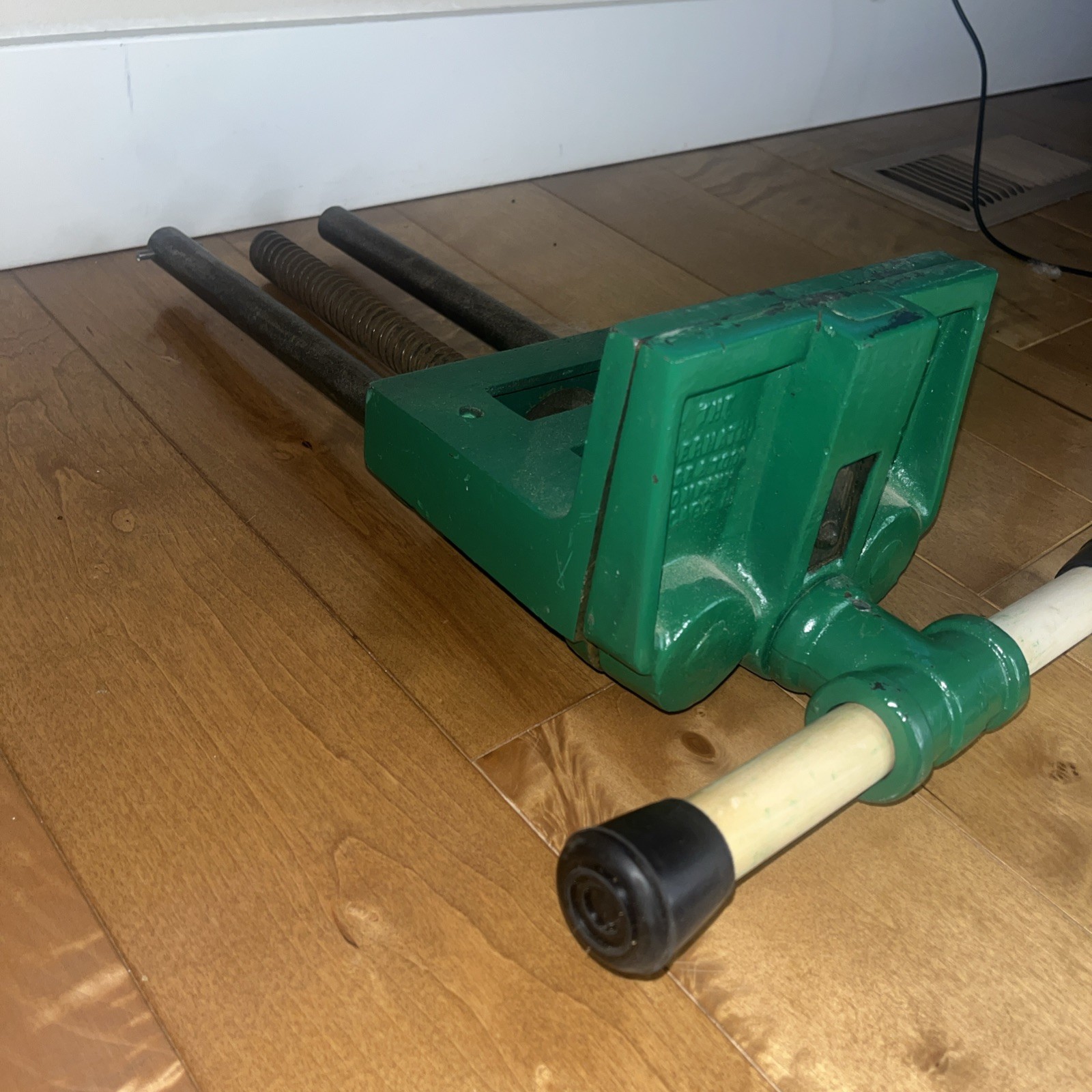 Vintage ABERNATHY VISE & TOOL Co #70 Under Bench Vise 7″ Rapid Acting Screw Vise