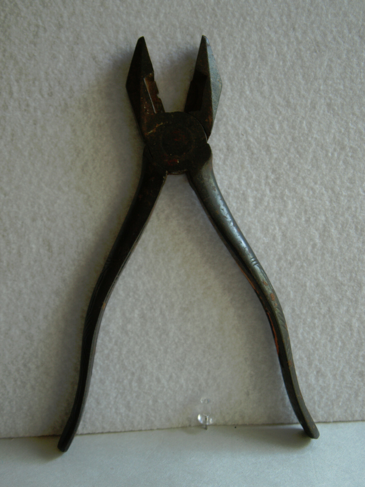 Kraeuter 1801-8 1/2 Lineman’s Pliers 1926-late 1930s