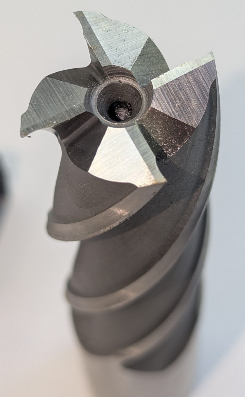 Hanita 1″ x 1″ x 3″ x 5-1/2″ HS End Mill A/D 1134 No Lead 5.337 Israel