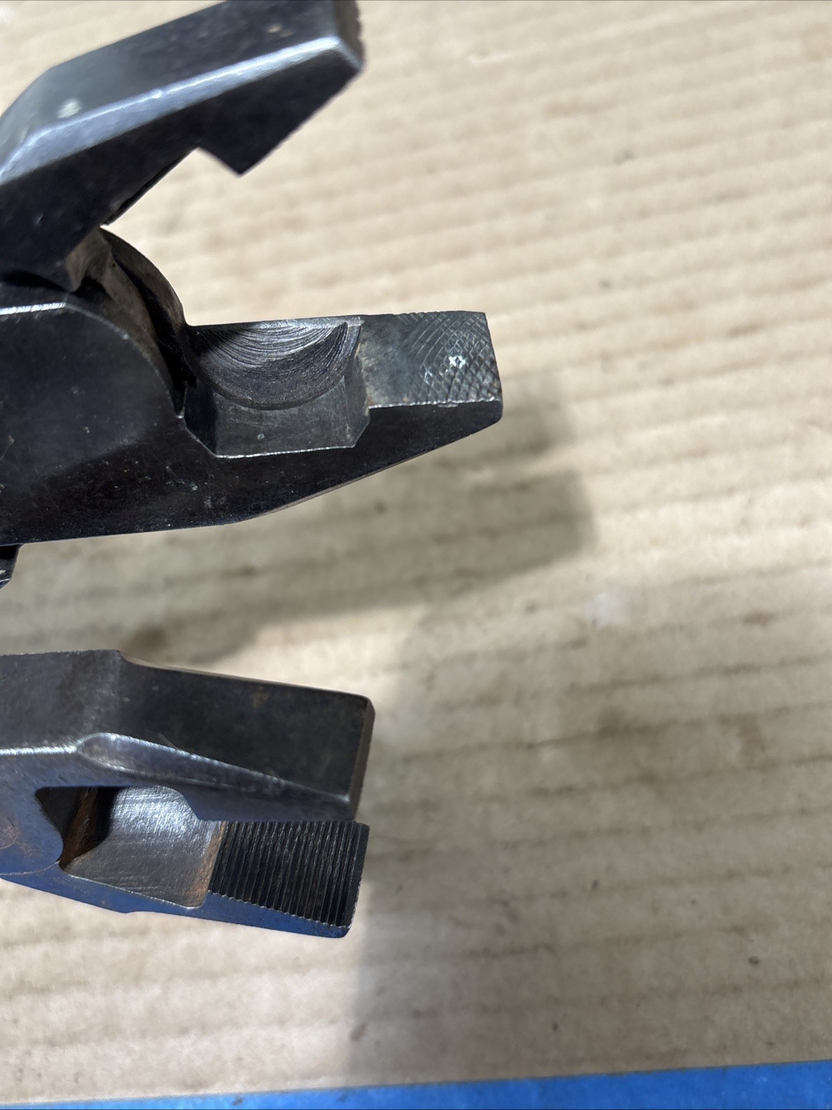 Vtg KRAEUTER 1830-7 7” Linesman & 9” Unbranded Lineman Side Cutters Plier Set