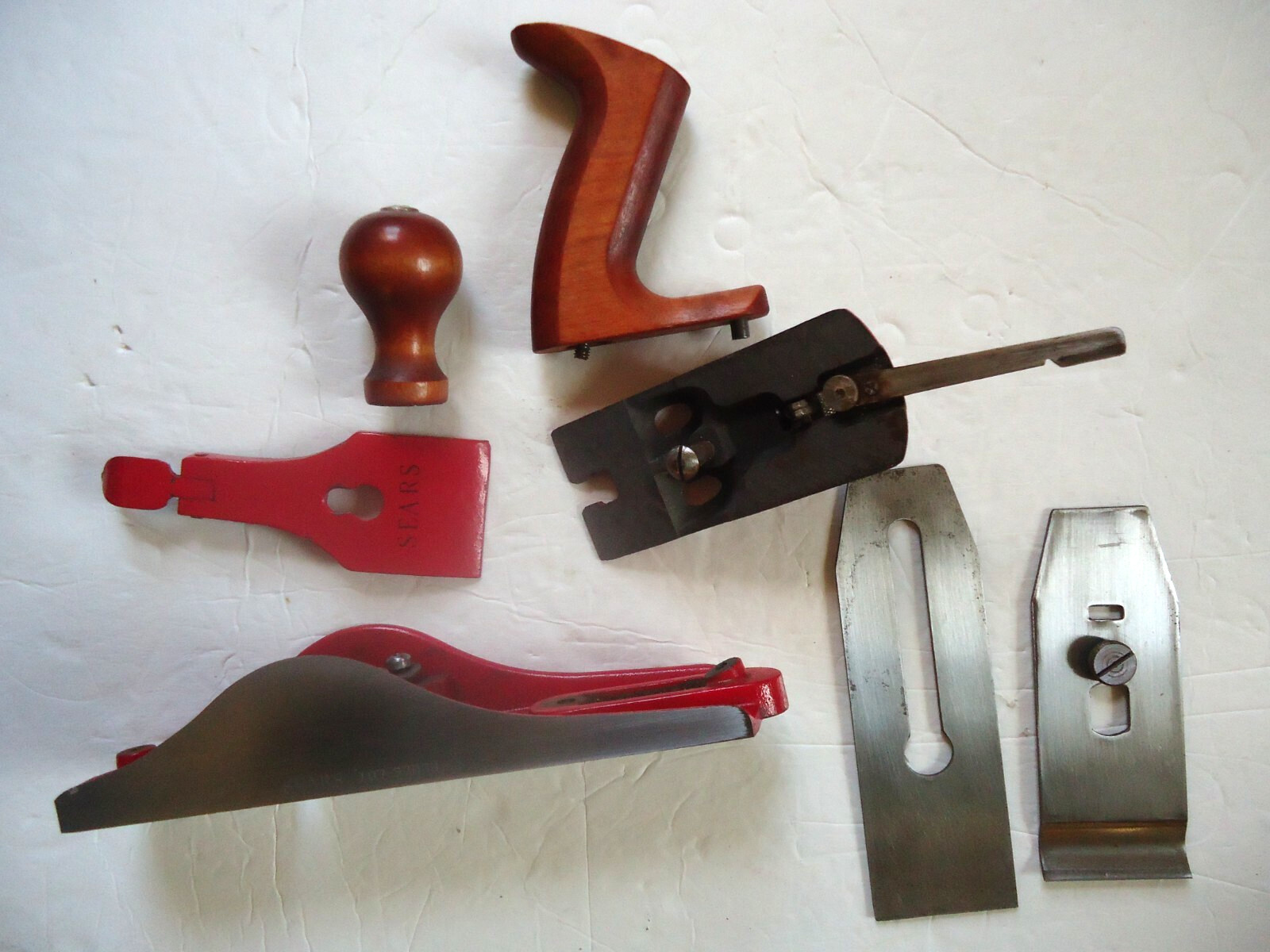 VINTAGE #4 HAND PLANE – SEARS – 9 1/4″ x 2 1/2″ Red 107-37033 EXCELLENT COND!