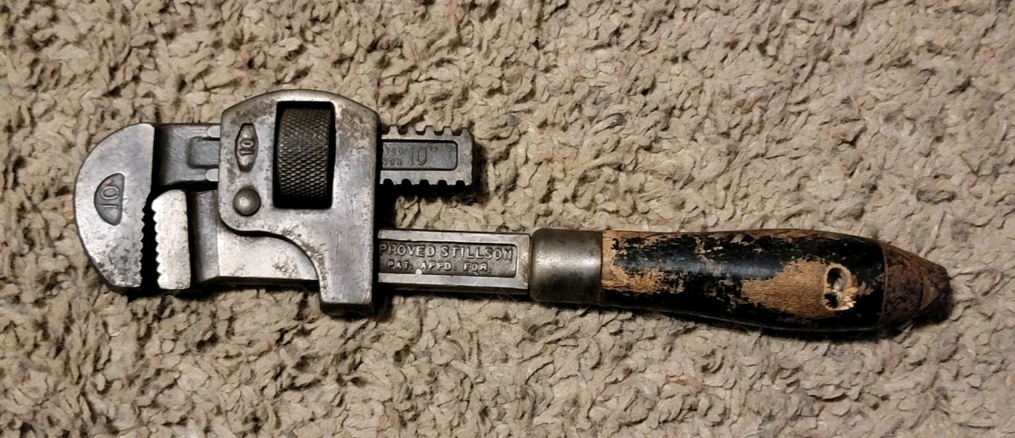 The Ridge Tool Co 10 Inch Improved Stillson Pipe Wrench Elyria OH USA