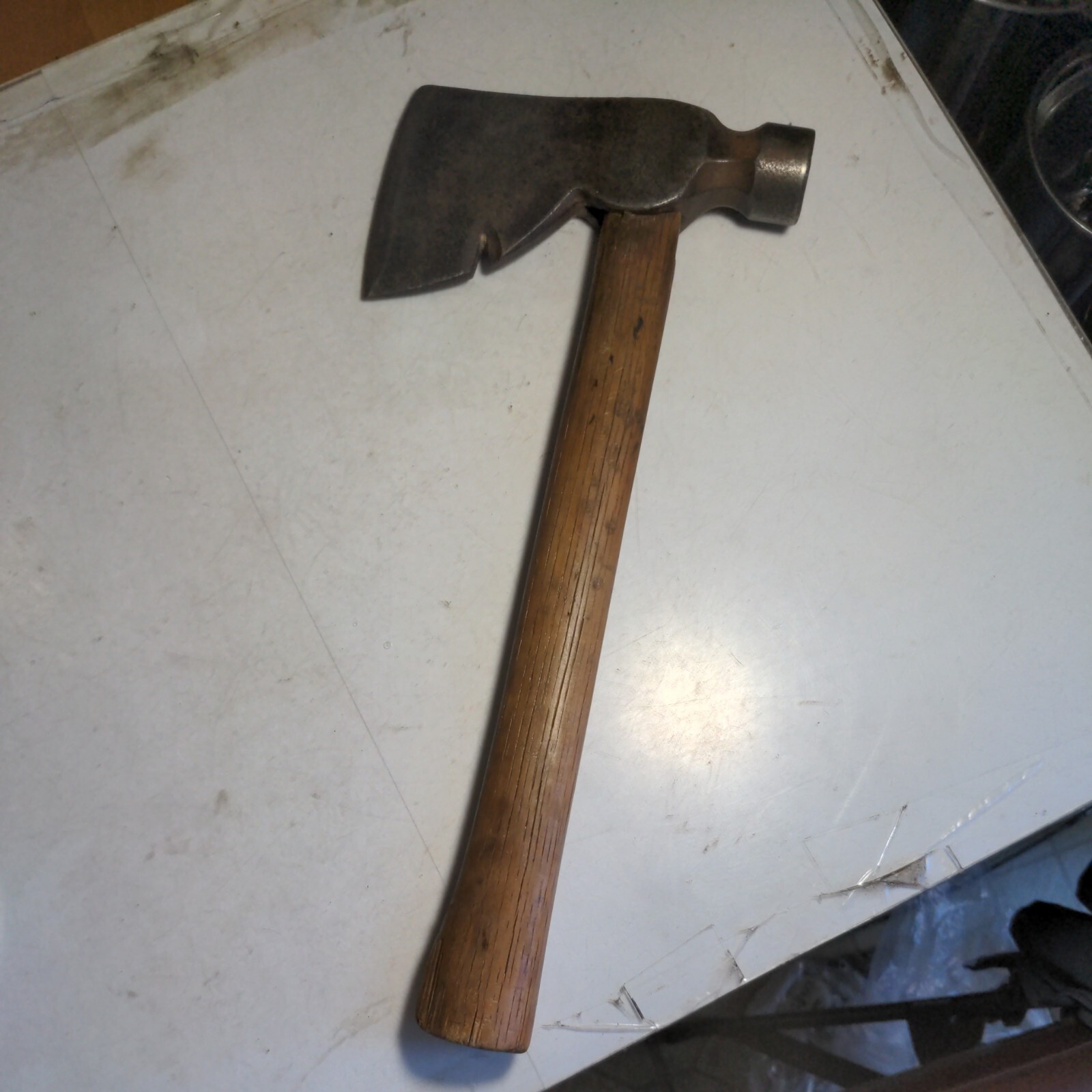 Hatchet TRUE TEMPER GENUINE 37oz including the handle 14 1/2″ long