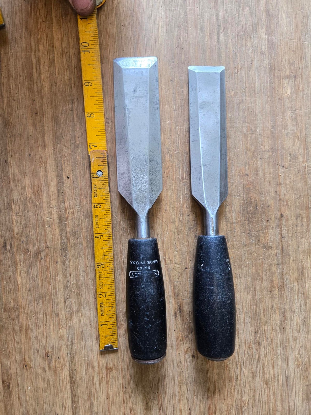Vintage Stanley Everlasting No.40 Wood Chisel lot x2 -1 1/4″inch & 1 1/2 inch