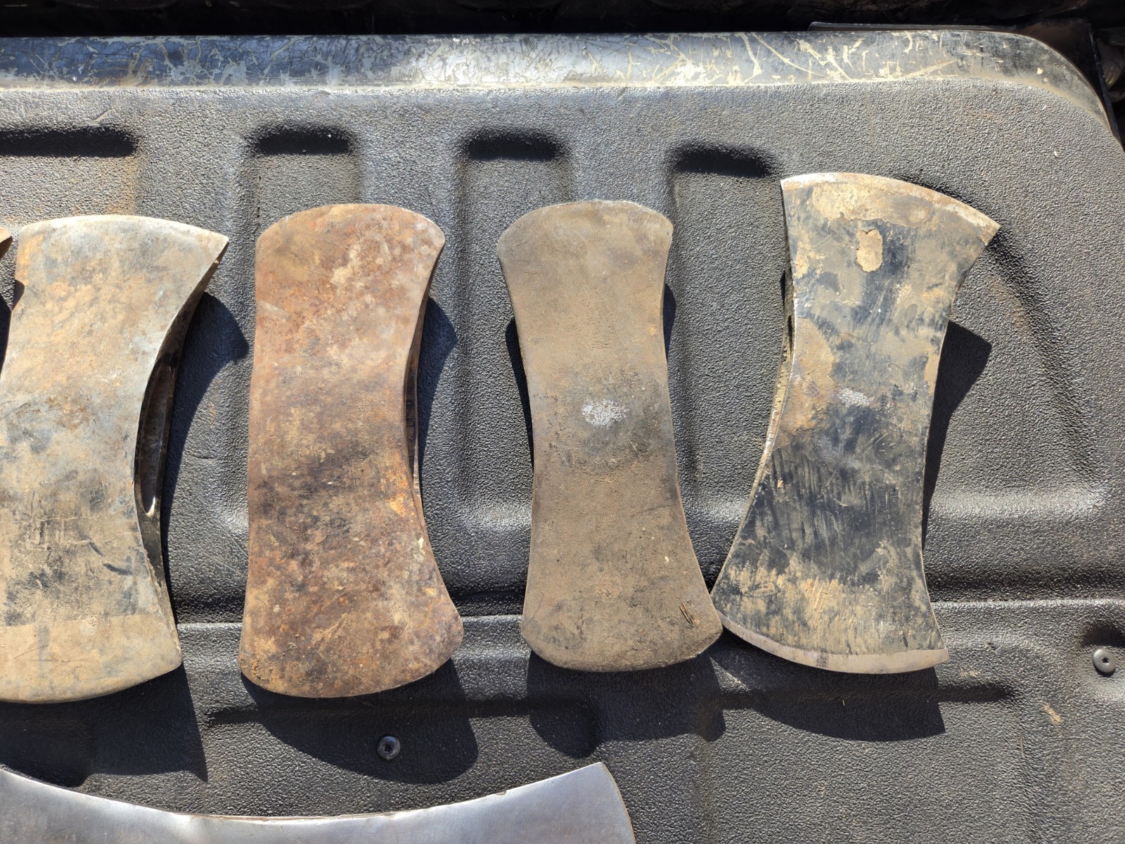 VINTAGE DOUBLE BIT AXES, AXE HEAD MIXED LOT HOMSTEAD, FRED E. BARNETT SF