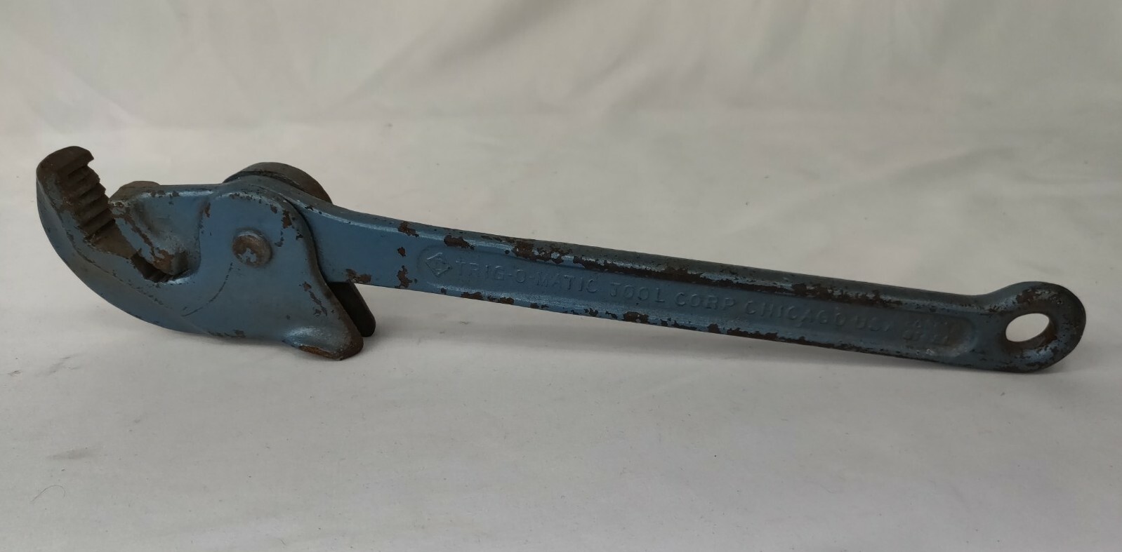 Trig-O-Matic 15″ Pipe Wrench Spring Loaded Monkey RARE Model Patent Pending