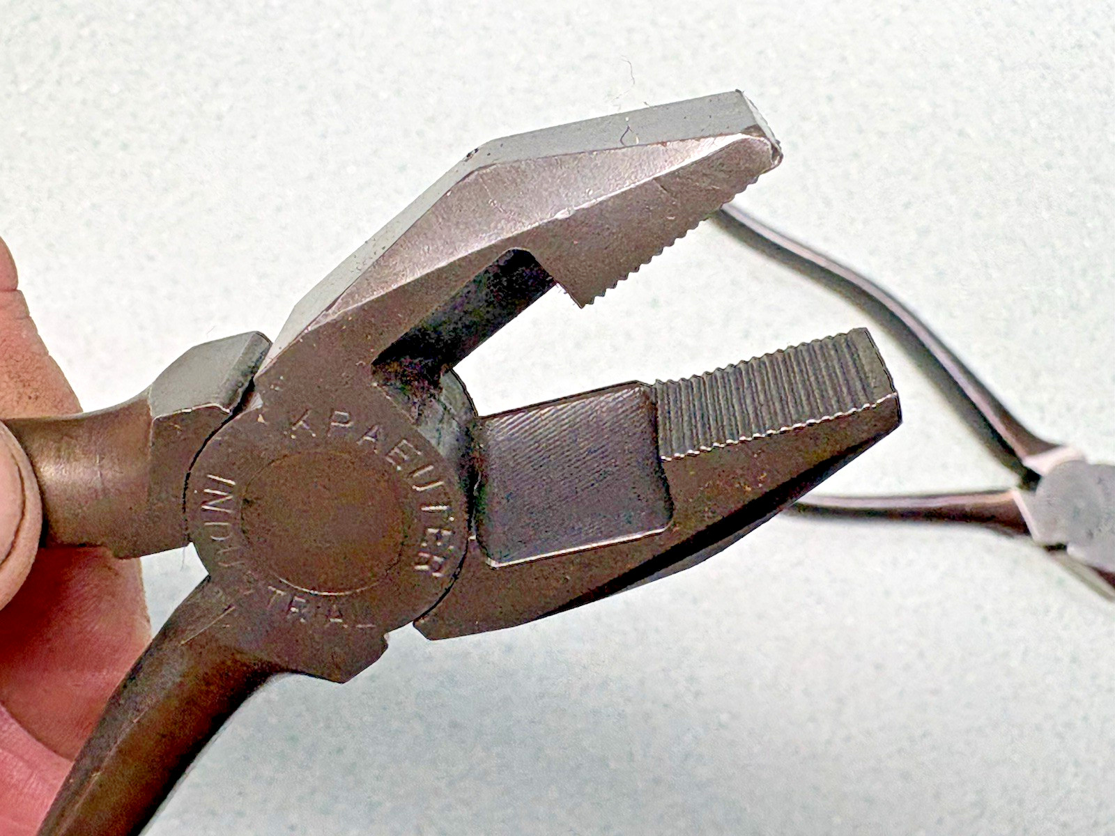 Vintage Kraeuter Industrial Tools 1801-7 – 7″ Lineman’s Pliers 1801-6 6” NOS