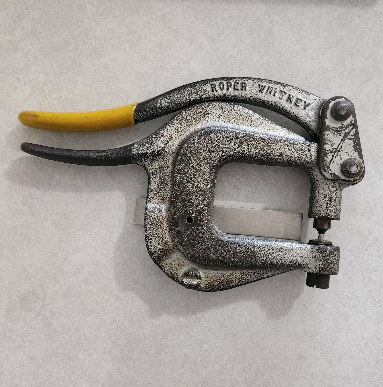 Roper Whitney No. XX Hand Punch w/ Case & Dies / Rockford, Illinois