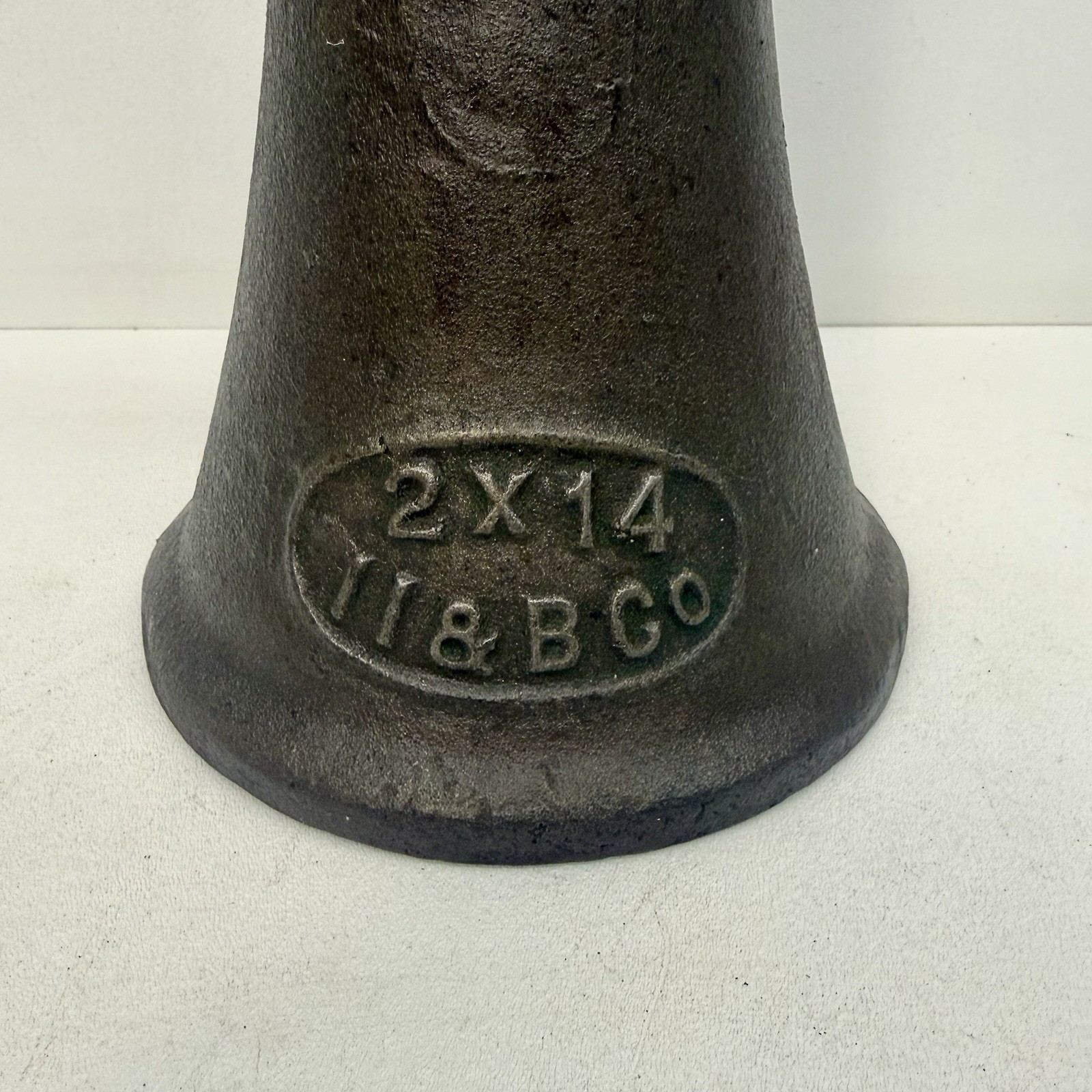 Antique II&B Co. Vulcan 2×14 Screw Railroad Jack – Embossed Logo – Clean