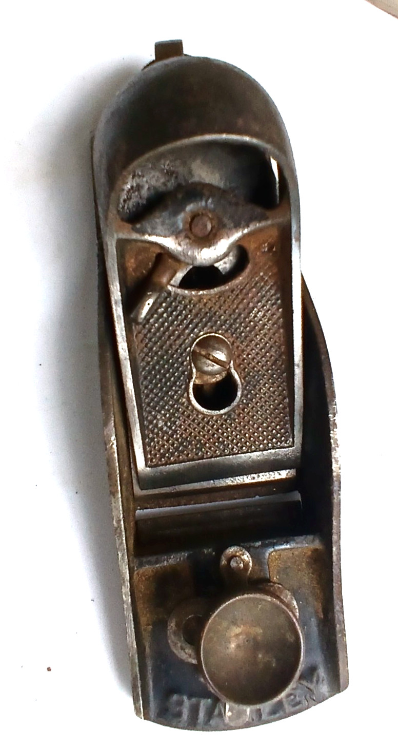 2 VINTAGE STANLEY PLANES #118 and #9-1/2 with ADJUSTABLE THROAT Made in U.S.A.