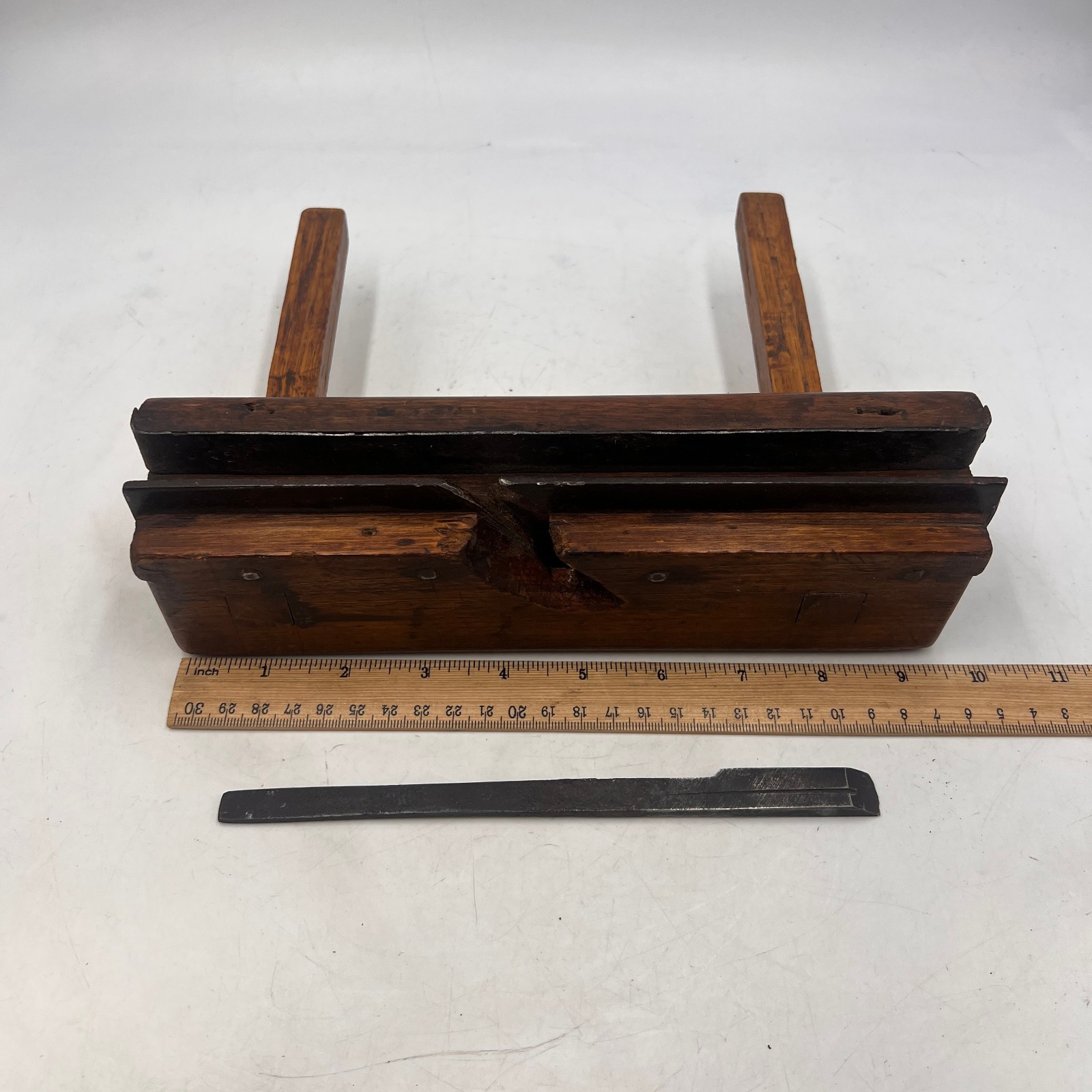 Antique 19th Century Wooden Wood Slide Plow Plane Tool