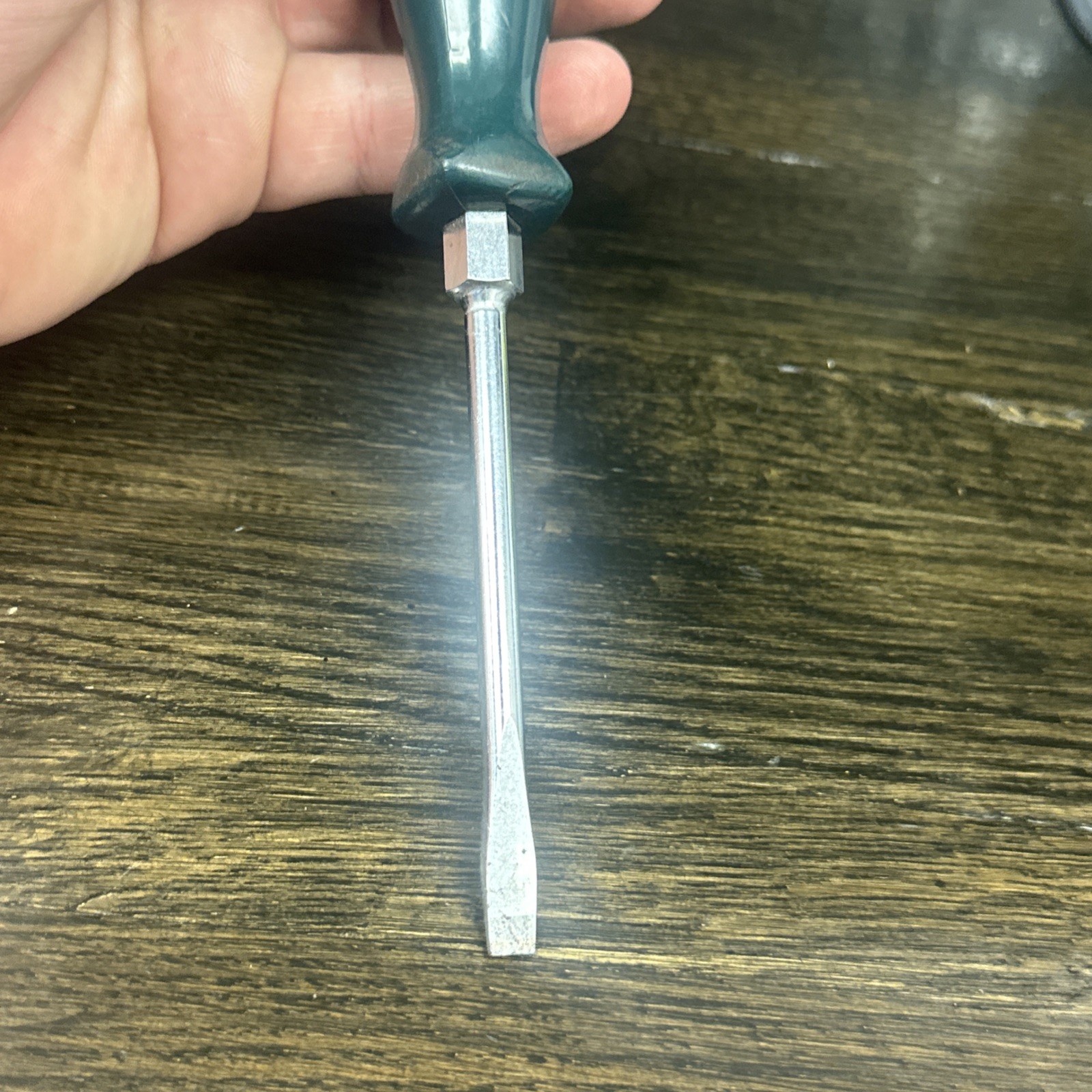 Vintage S-K , Green Hard Plastic Handle, France Flat Head