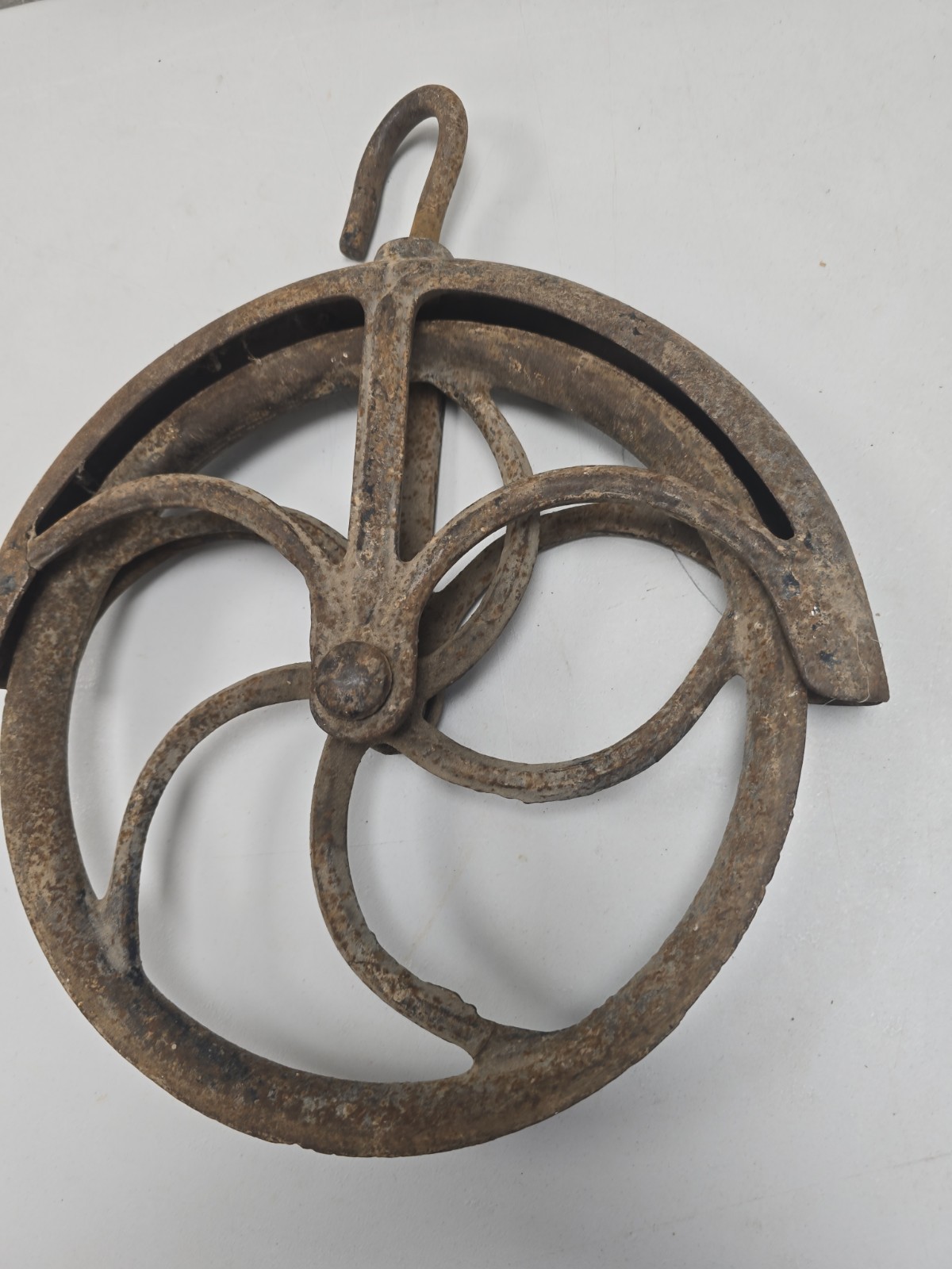 Cast Iron 12″ Whell Pulley Antique Farm Steampunk Industrial Collectible