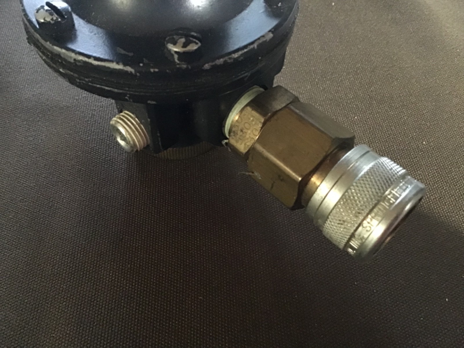 Used Watts R119-04C 1/2″NPT Pressure Regulator W/Bonus Attachments Ready For Use