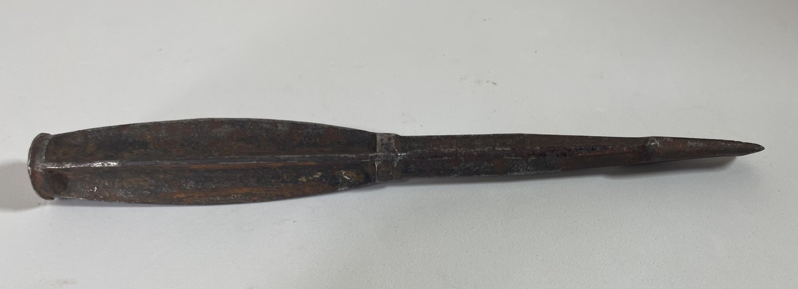 Vintage Forged Steel Fluted Screwdriver Chisel 9 Inch – Heavy Duty Tools