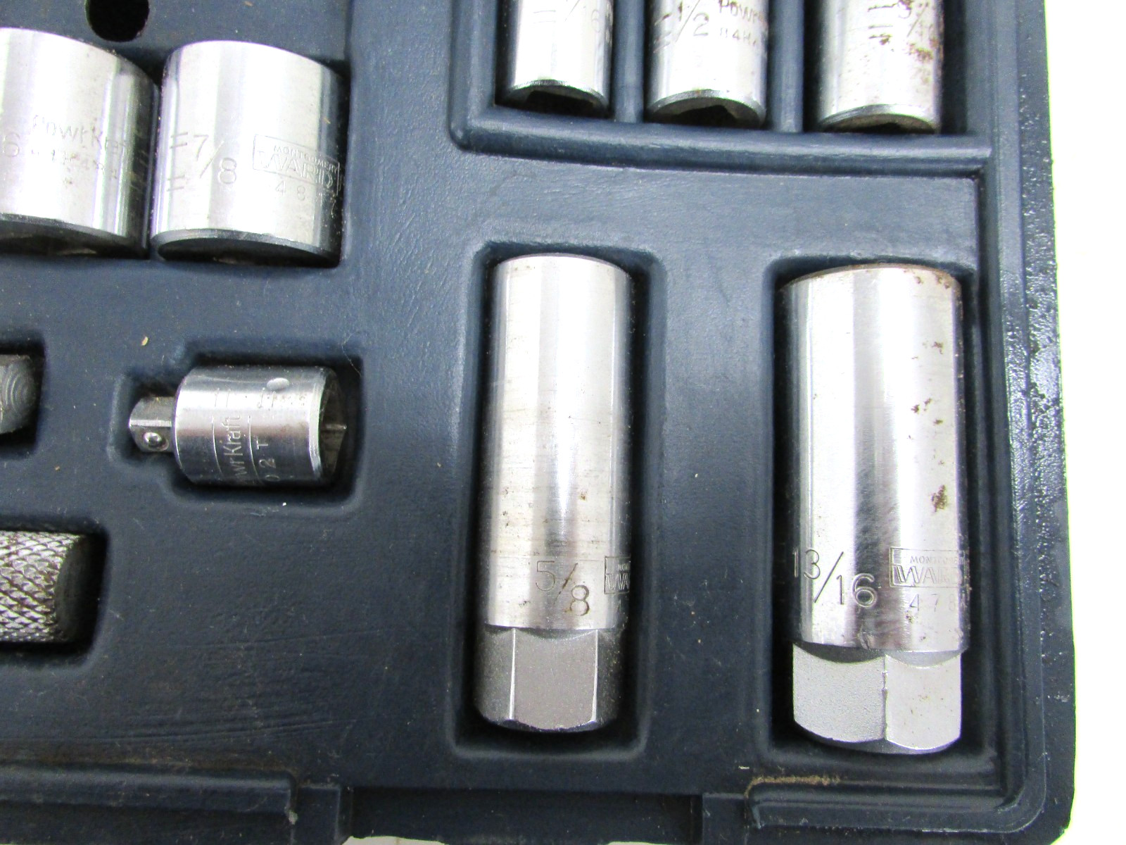 VINTAGE MONTGOMERY WARD TOOLS POWR KRAFT SAE & METRIC SOCKET SET, USA