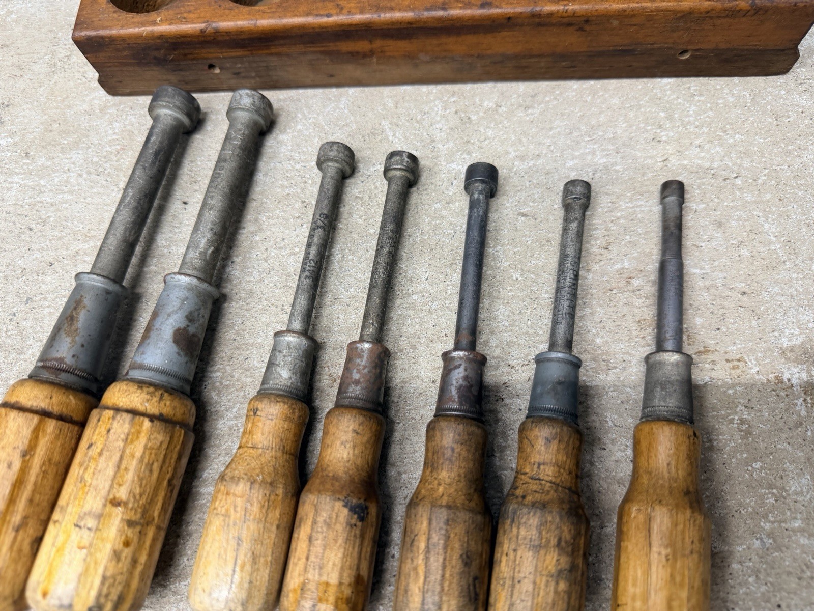1940 Antique Wood Nut Driver Tool Set Walden Worcester SPINTITES Counter Display