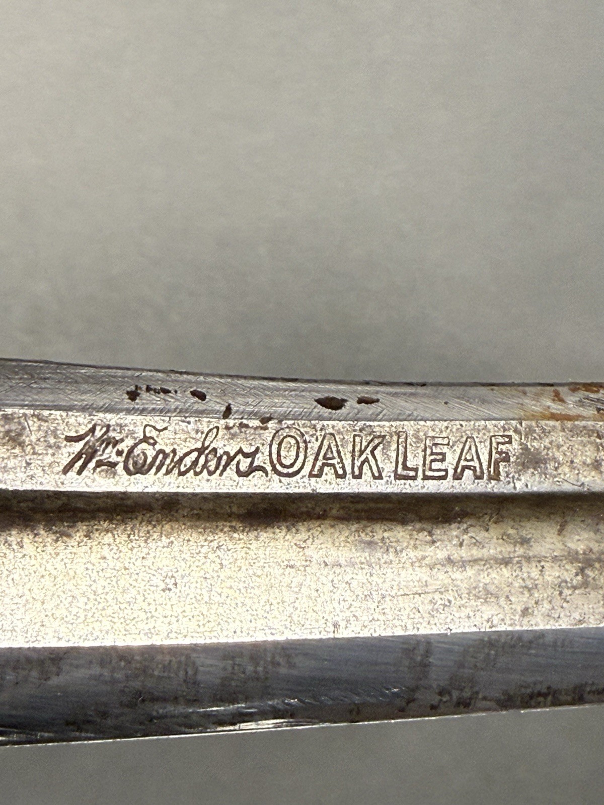 Vintage ENDERS OAK LEAF 8 inch draw knife