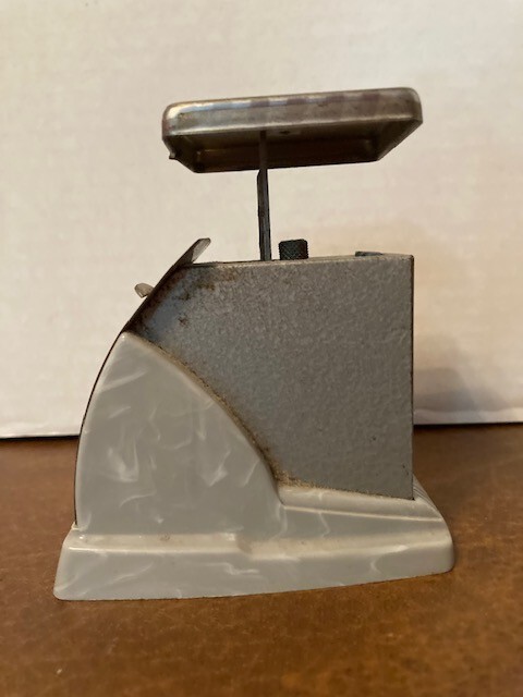 Vintage 1950’s Pelouze Evanston Princess Model N-1 16oz Postage US Mail Scale
