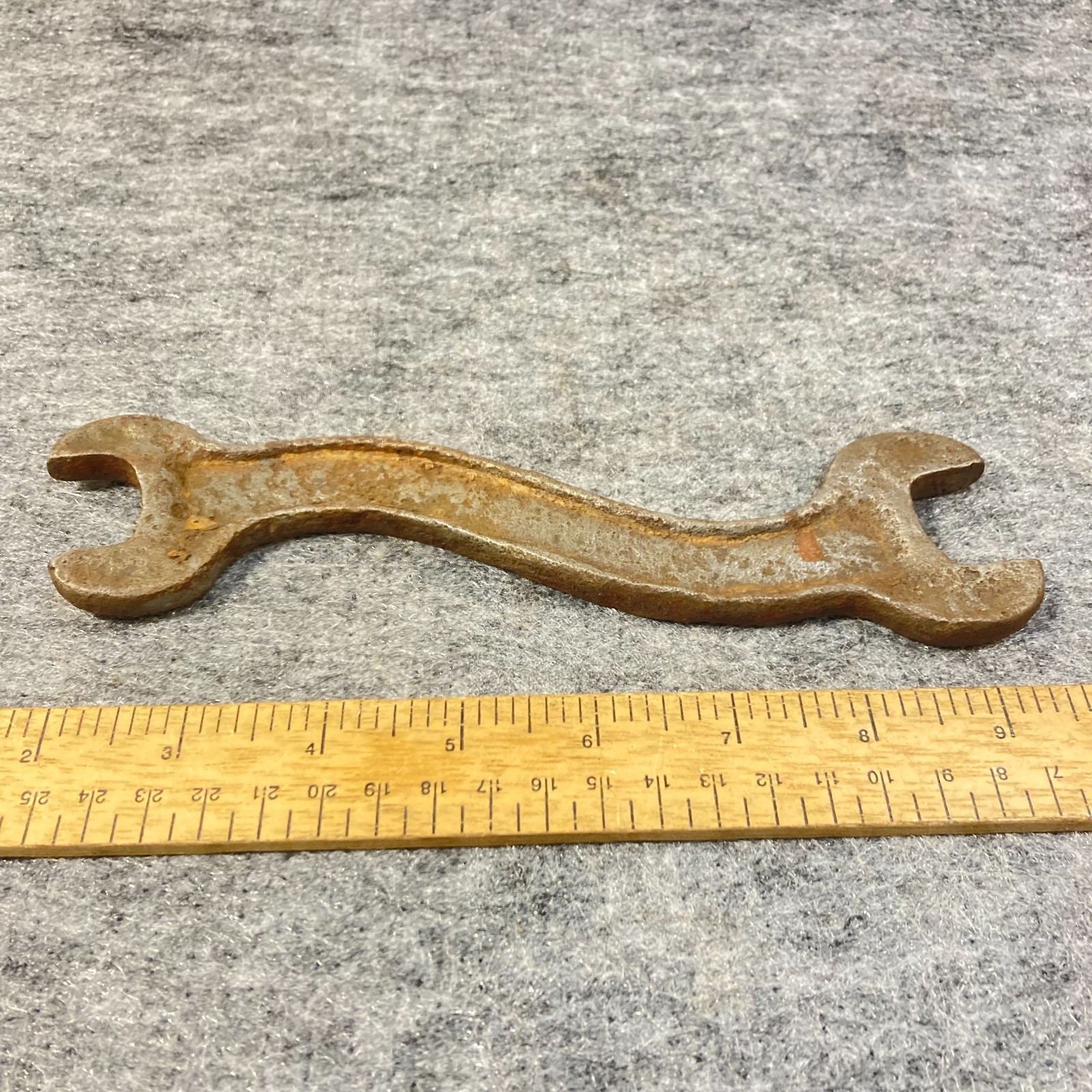 Antique S Wrench #H523 Farm Auto Machinery Tool USA