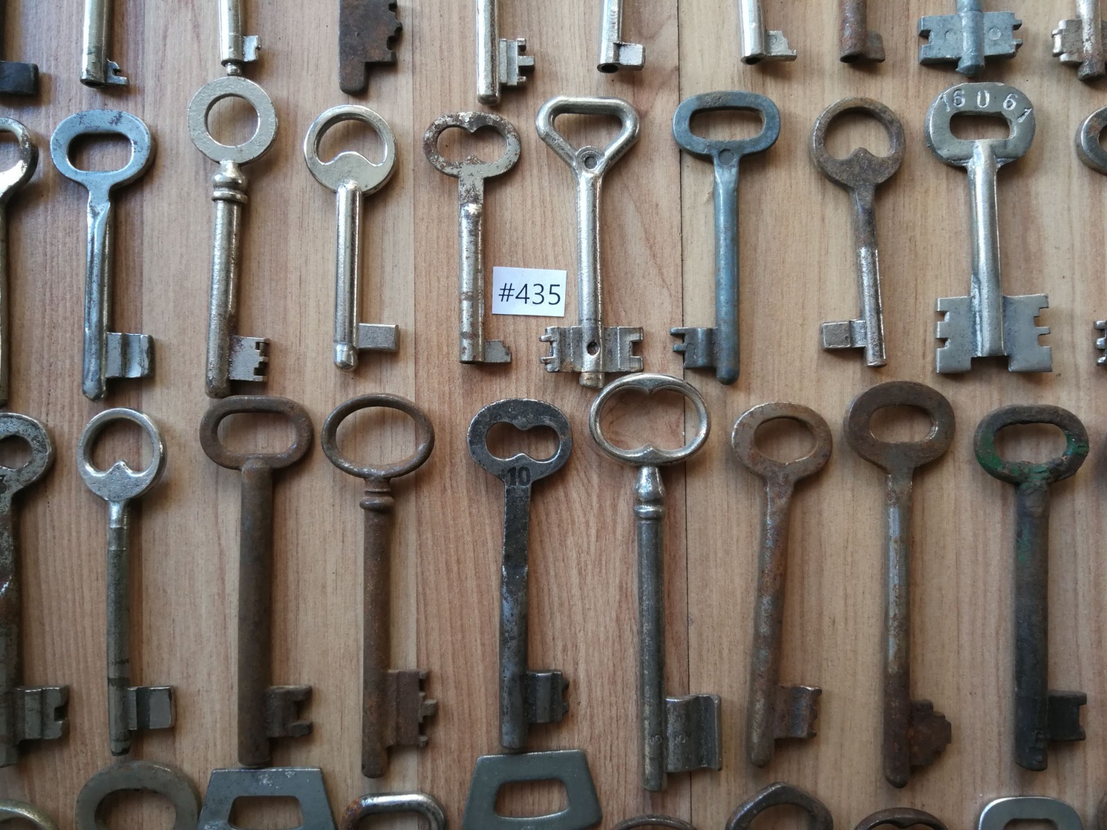 # 435 lot of 100 VINTAGE SKELETON KEYS USSR LOCK DOOR ANTIQUE KEY