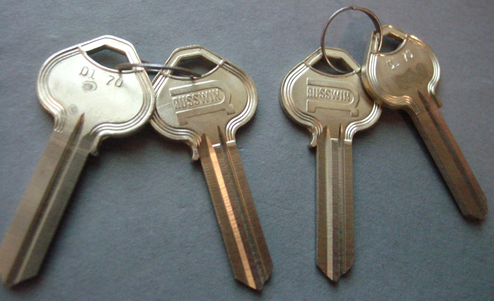 Russwin Removable Core Padlock Locksmith Custom Security Pinning Keyway Set USA