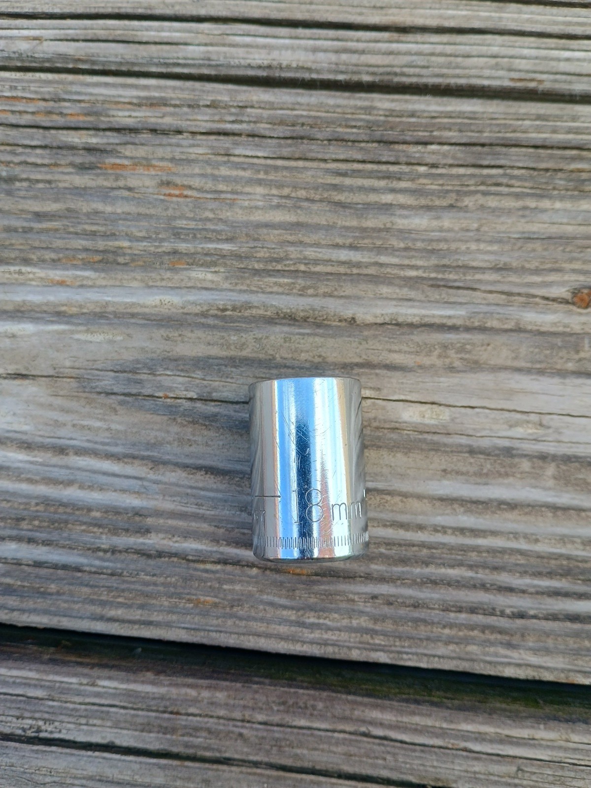 Vintage Craftsman 18mm 12 Point Shallow Socket 1/2″ Drive G 44267 USA