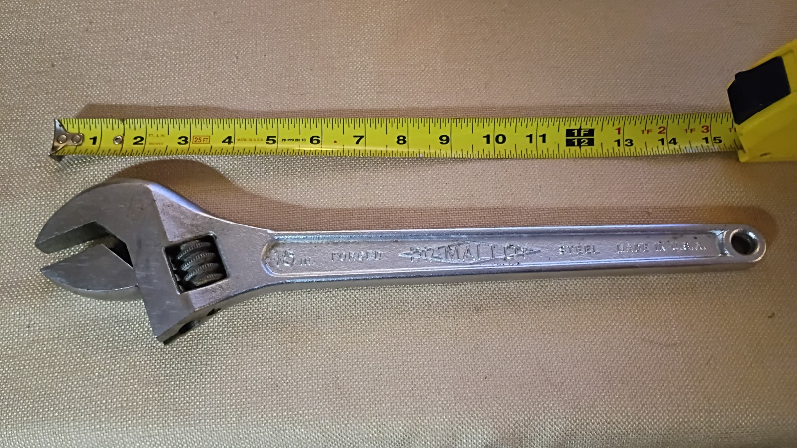 Diamond Diamalloy 15″ Adjustable Wrench