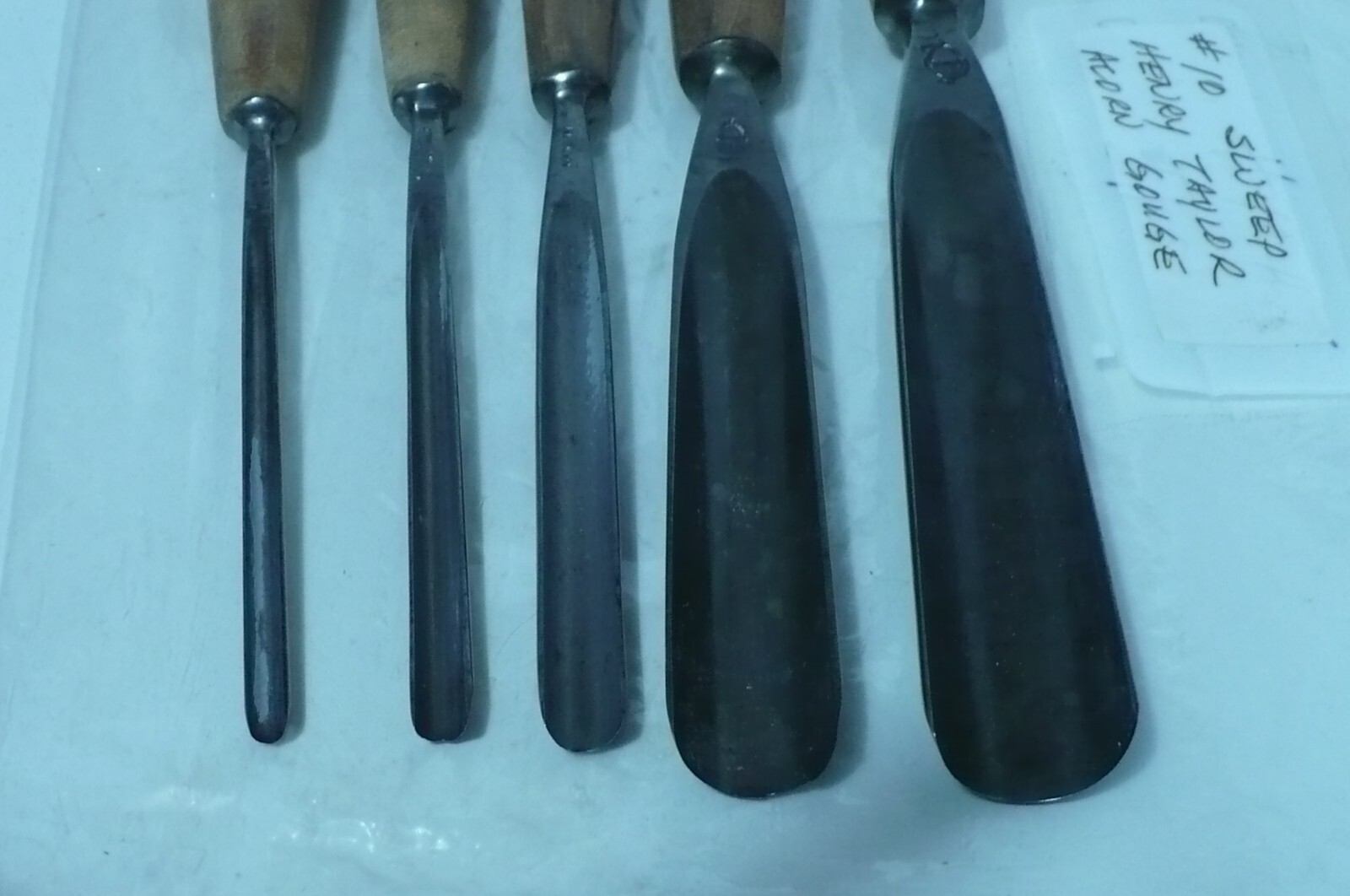 5 Pc Set Henry Taylor Acorn Sheffield Woodworking Gouge Chisels #10 Sweep EUC