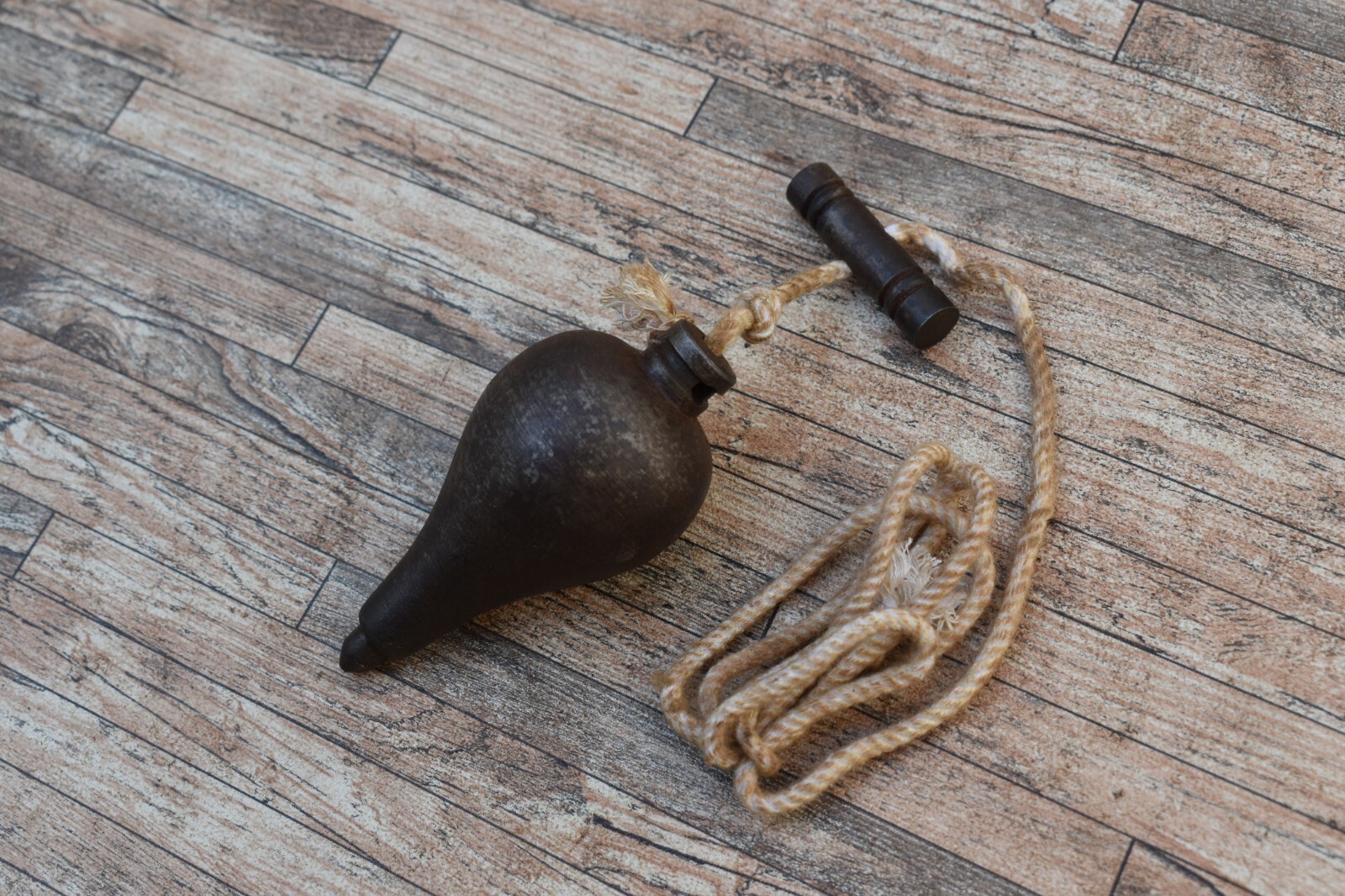Vintage Iron Leveling Plumb Bob Tool Collectible Table Decor Plumb Bob Tool 13oz