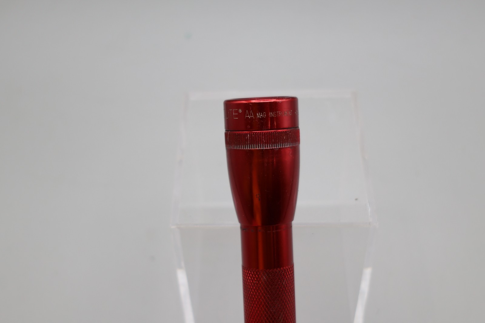 Mini Maglite Flashlight AA Red 6″ Mag Instruments California Vintage- Dut’s Deal