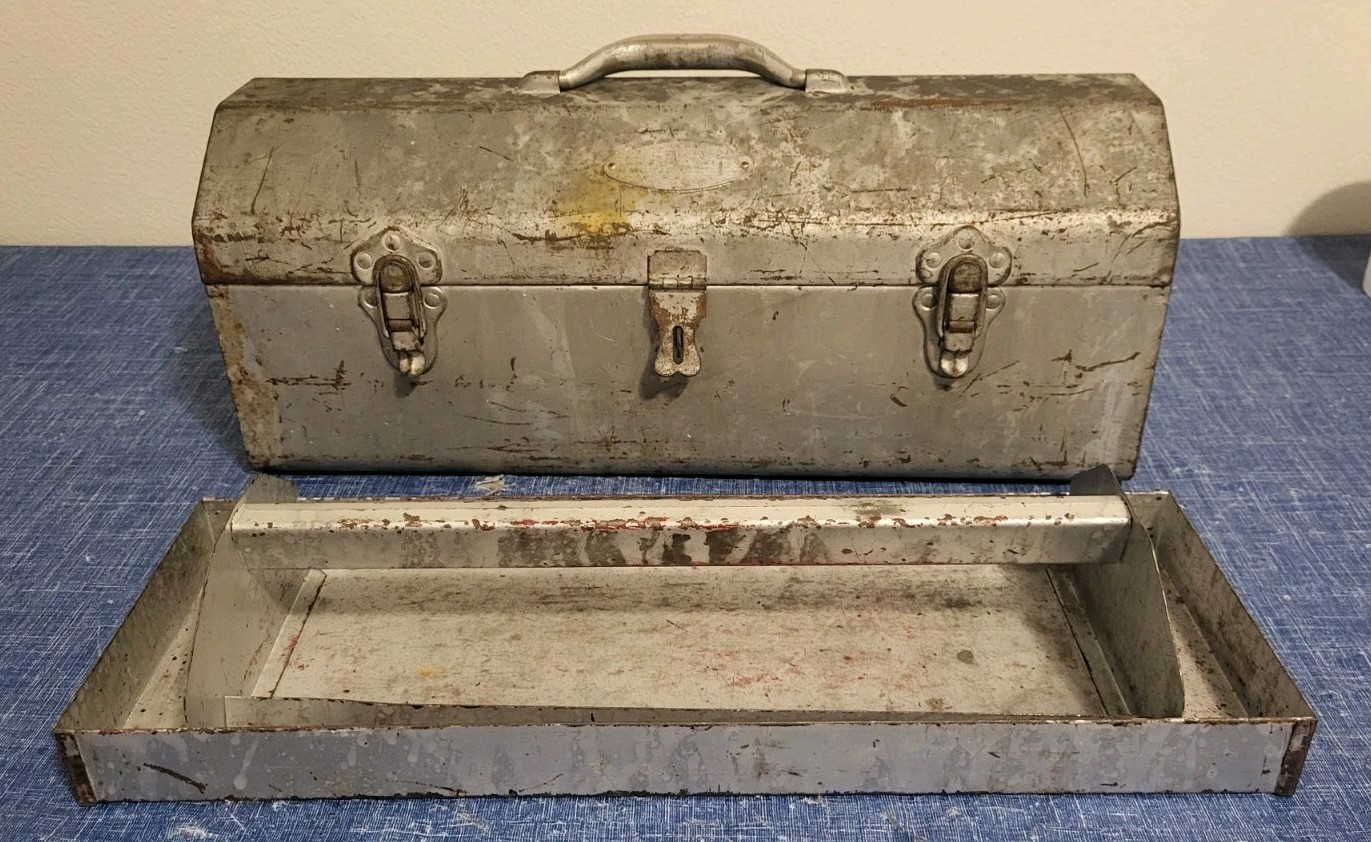 VTG • Park Mfg • Tombstone Toolbox w/Removable Tray • 20″×7.25″×8.25″ • U.S.A