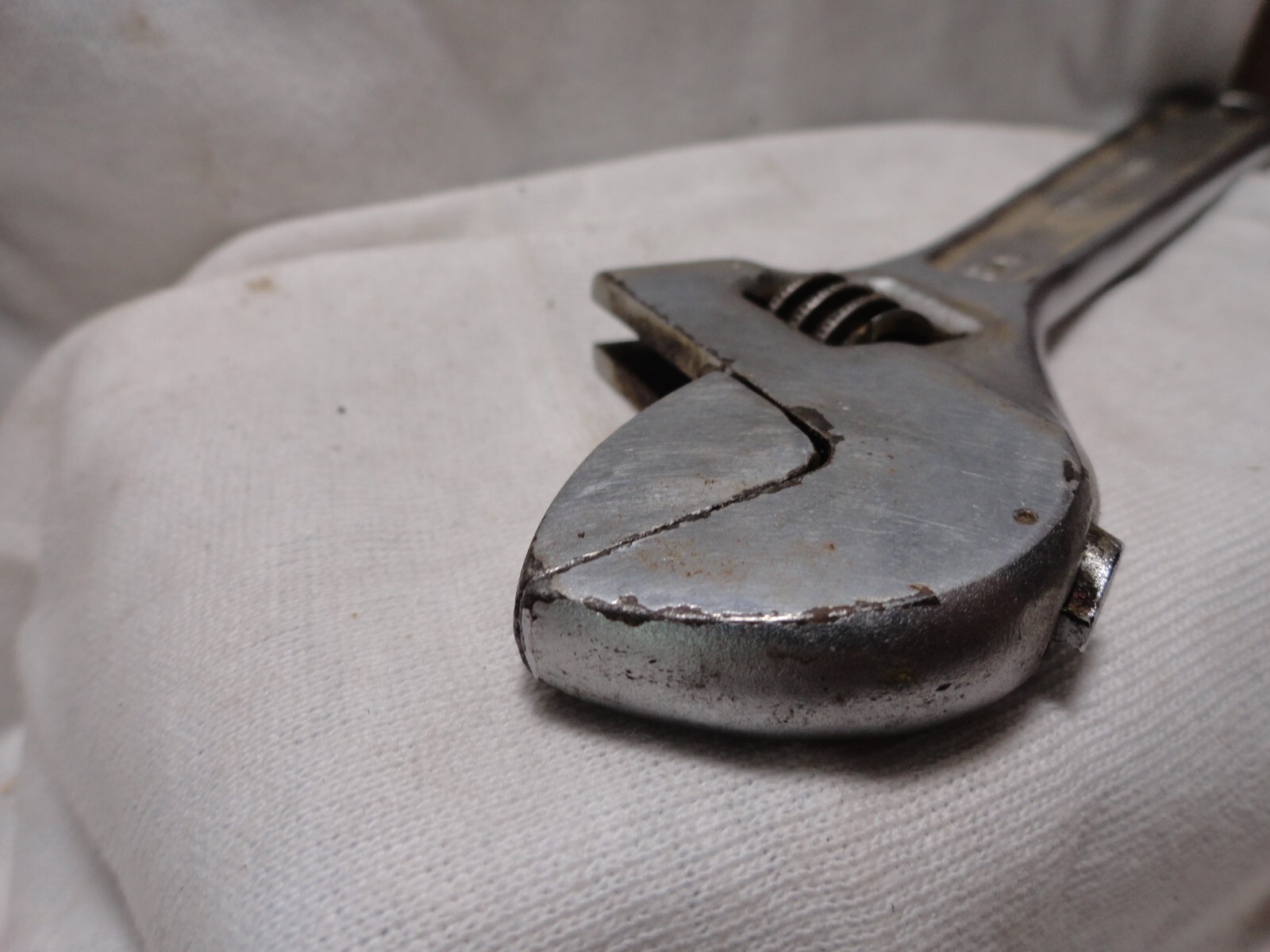 CHALLENGER #5708 ADJUSTABLE WRENCH MADE IN USA PENENS CORP. CHICAGO FAST SHIP